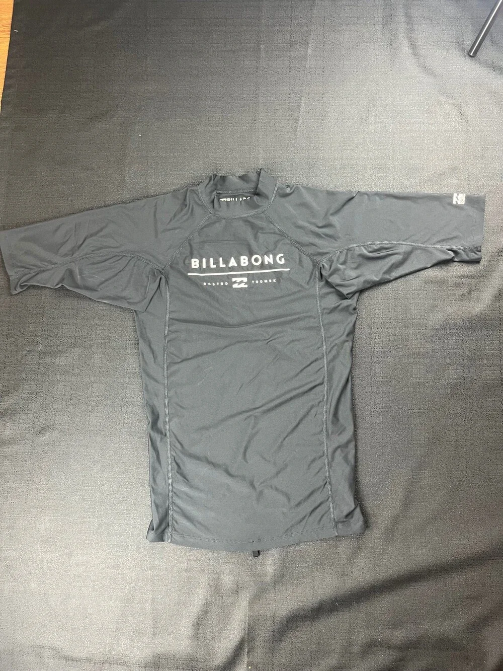 Billabong Large Black Spandex Rash Guard UPF 50+